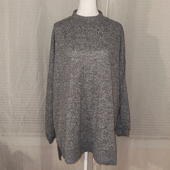 C&C California 2X Fine Knit Gray Heathered Light Weight Drop Sleeve Sweater - Picture 1 of 13